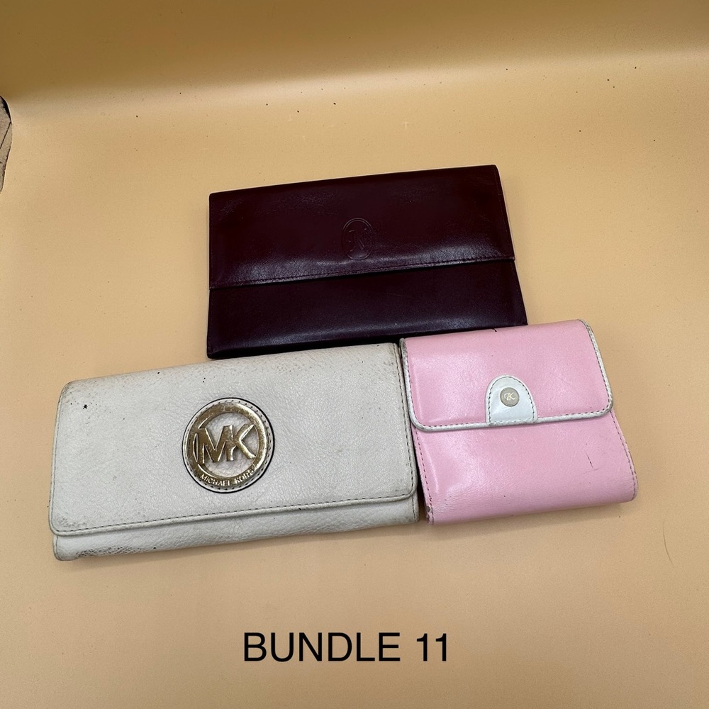 BUNDLE 11: VARIOUS BRAND WALLET LOT